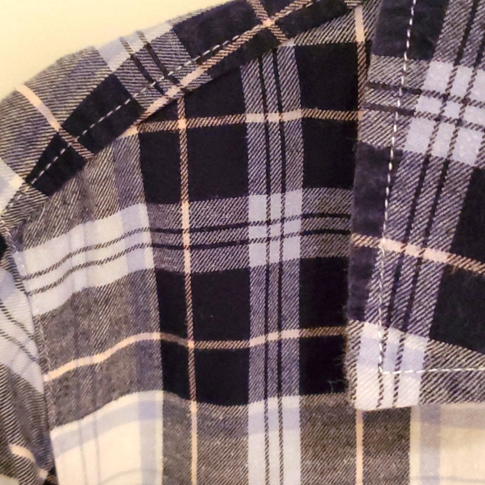 Plaid Tommy Hilfiger Shirt - Picture 3 of 8